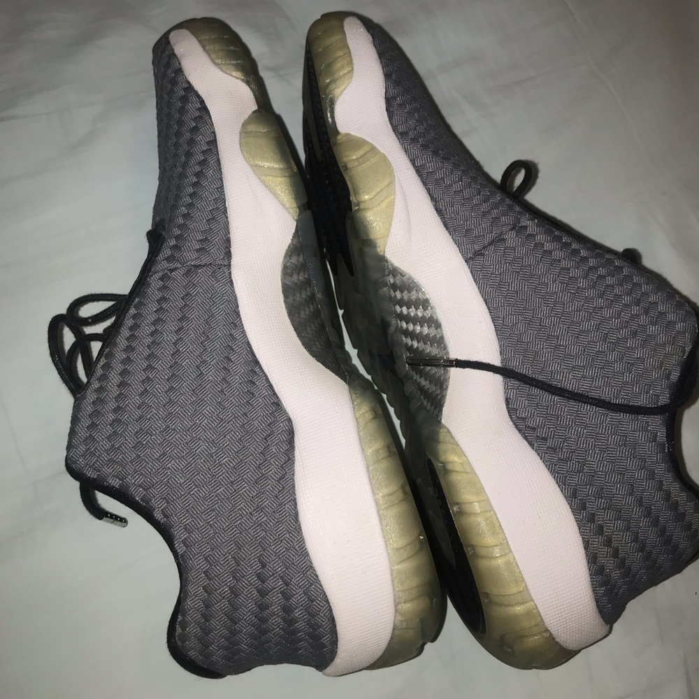 Jordan Future Low Grey
